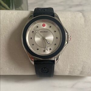 Michele Silver and Black with Modern Design